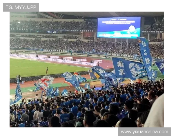 南京飞盘队状态引发热议球迷对表现褒贬不一的背后原因分析